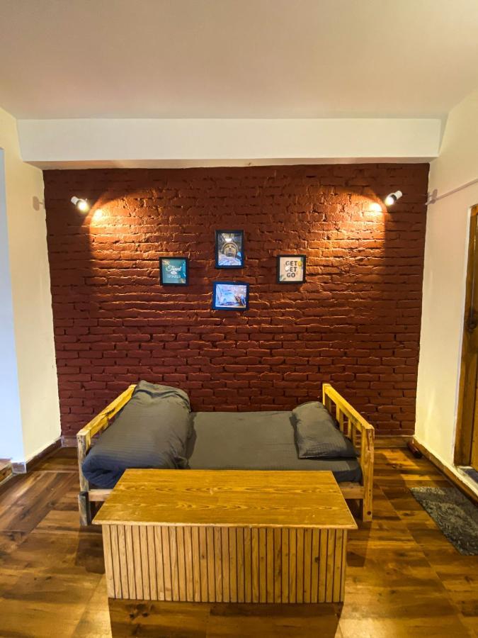 Nagar  Tag'S Stay, Naggar المظهر الخارجي الصورة